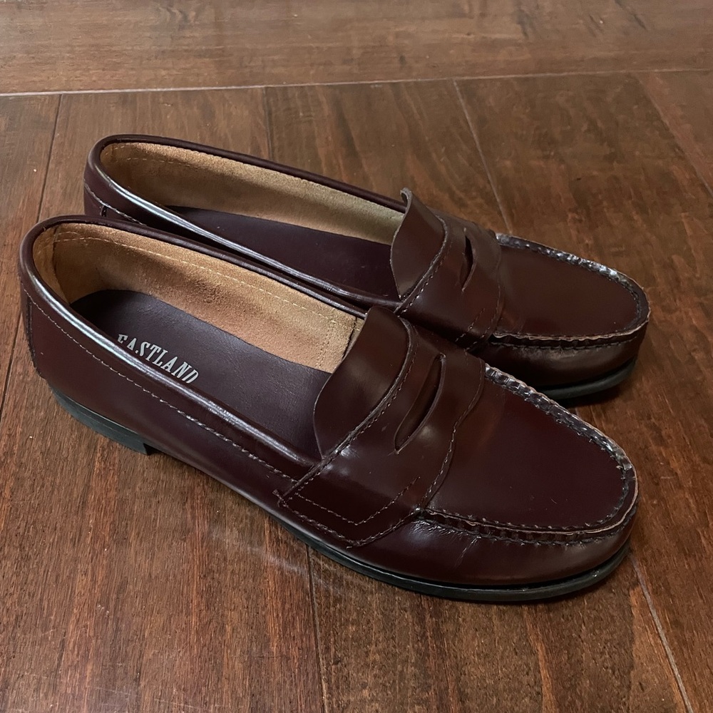 EASTLAND WOMEN'S 7M shoes CLASSIC II PENNY LOAFERS 3924 BURGUNDY RED